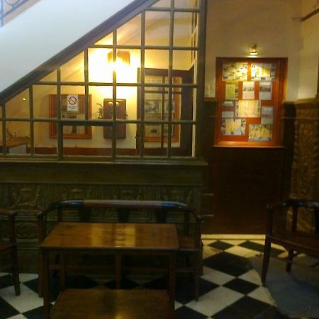 Hotel Plaza Трес Аройос Екстериор снимка
